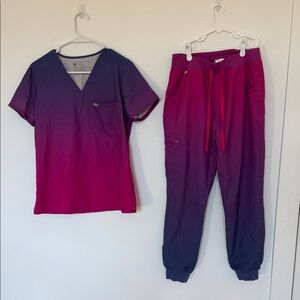 Figs Gradient Purple and Pink Scrub Set s